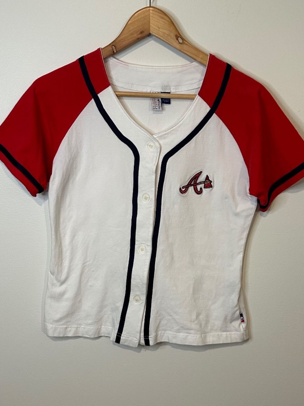 Vintage Majestic Atlanta Braves button-up jersey